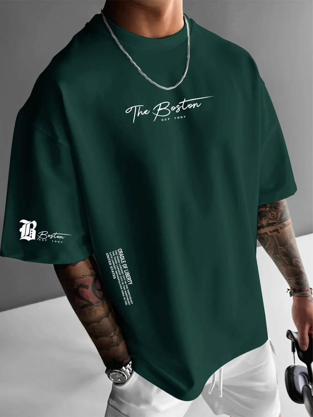 เสื้อยืดพิมพ์ลายตัวอักษรแบรนด์ - Streetwear Brand Marketing บทวิจารณ์และราคา