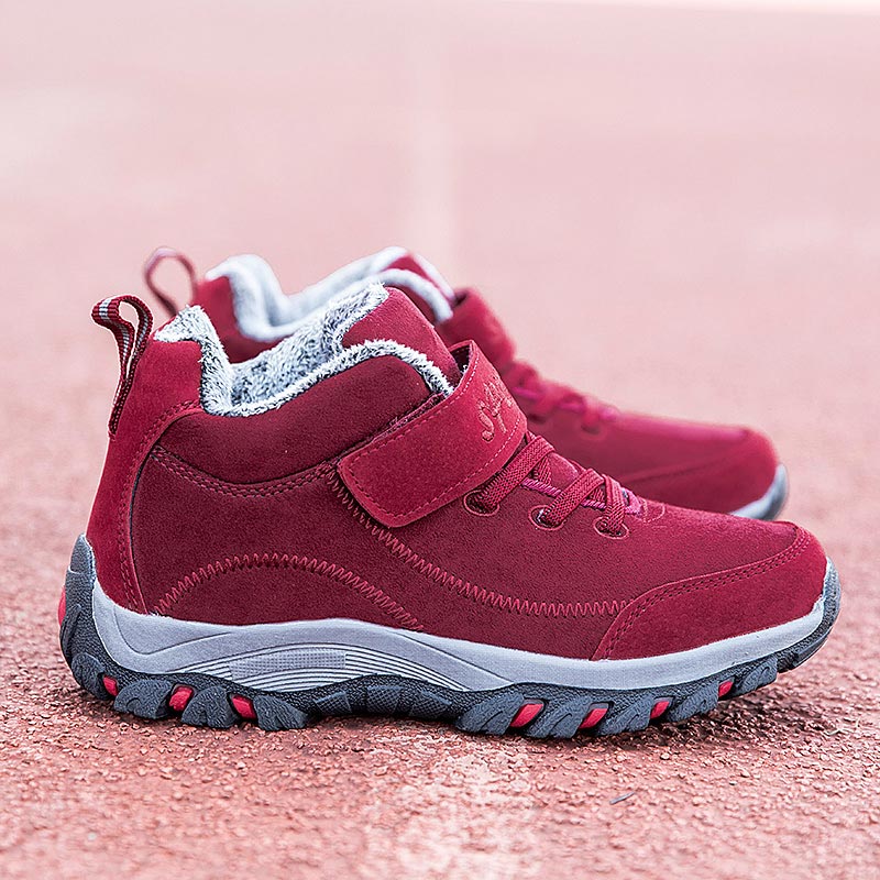 short winter sports shoes for  - Streetwear Brand With White Flowers บทวิจารณ์และราคา